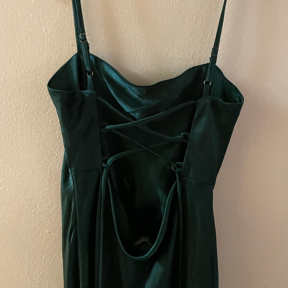 Beginning Boutique The Amaryllis Dress Emerald 6 - Picture 12 of 16